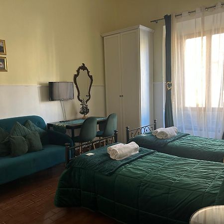 Glam Sm Maggiore Guest House Рим Екстериор снимка