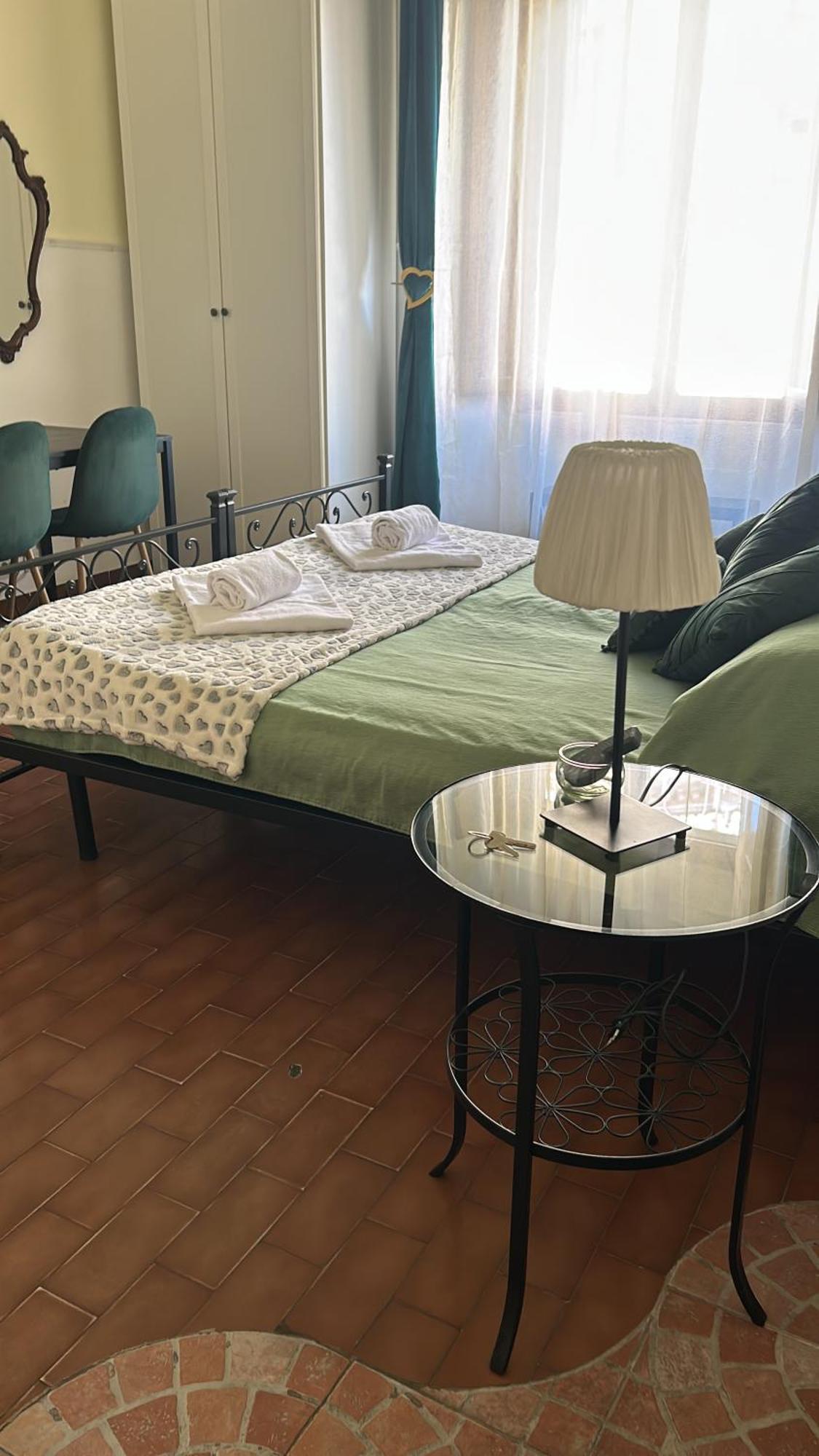 Glam Sm Maggiore Guest House Рим Екстериор снимка